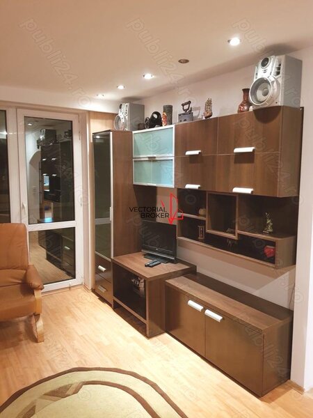 Doamna Ghica, Scoala Grigore Ghica centrala termica, et. 4, decomandat